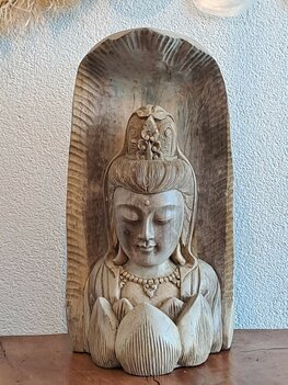 Houtsnijwerk Quan Yin 
