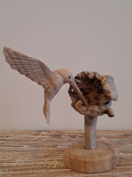 Houtsnijwerk kolibri D