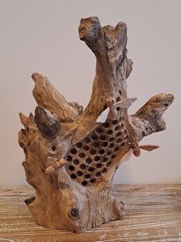 Houtsnijwerk bijen A