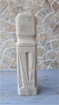 Stone man grijs 25cm