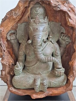 Ganesha Brons in hout