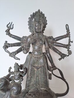 Bronzen beeld Durga