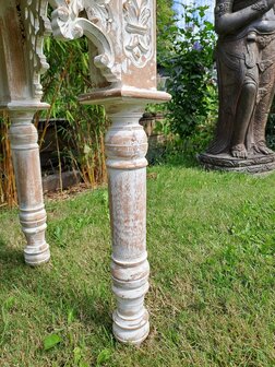 Side table Romantico