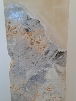 Onyx lamp C