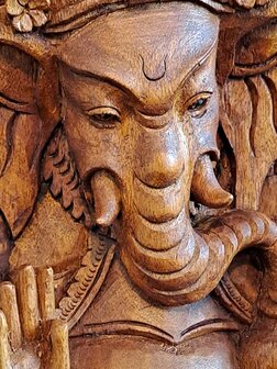 Houtsnijwerk 3D Ganesha