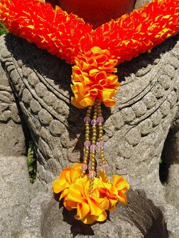 Garland oranje