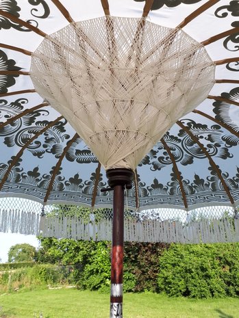 Ibiza parasol met franjes zilver