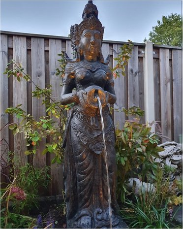 Waterornament vrouw antraciet L