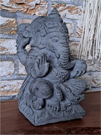 Ganesha small grey