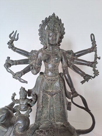 Bronzen beeld Durga