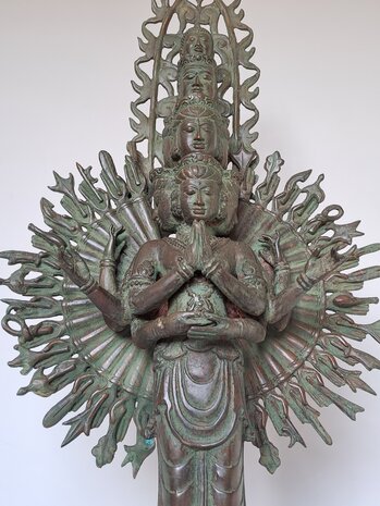 Bronzen beeld Avalokiteshvara