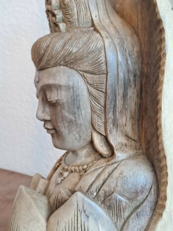 Houtsnijwerk Quan Yin 