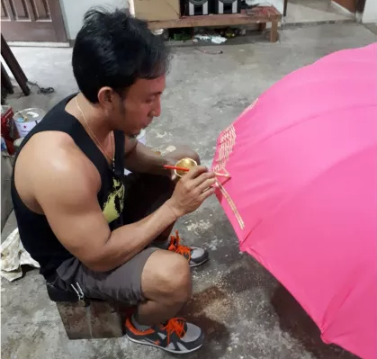 bali parasol handbeschilderd