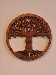 Houtsnijwerk tree of life A. Houtsnijwerk tree of life A.