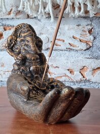 Wierookbrander Ganesha op hand Wierookbrander Ganesha op hand