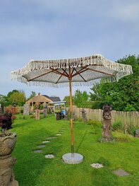 Macramé parasol dia 3 meter (franje) Macramé parasol dia 3 meter (franje)