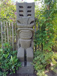 Tiki Totem greenstone A